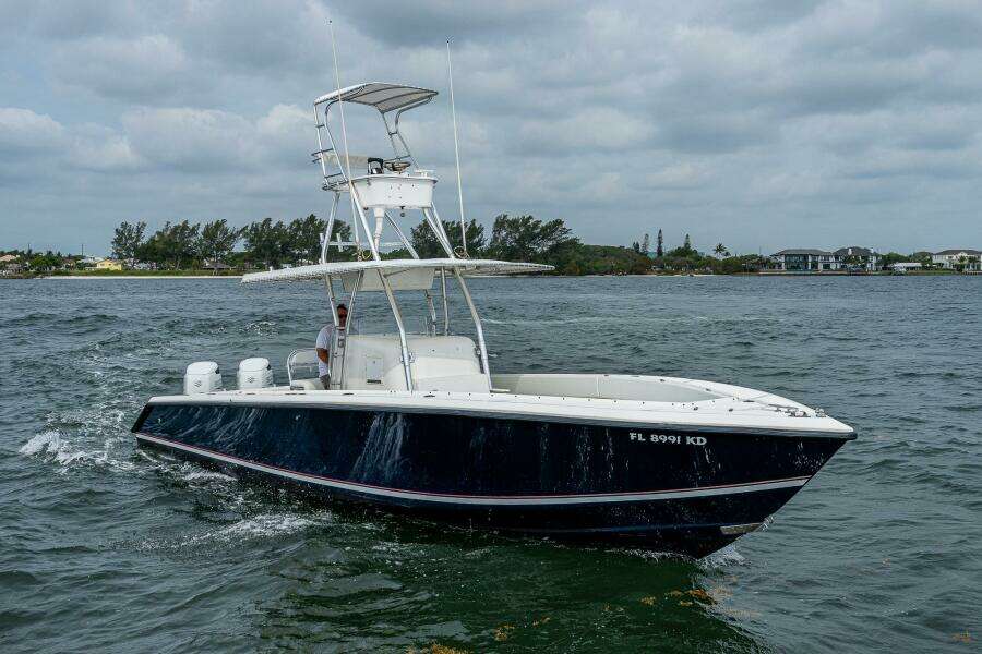 34ft Venture Yacht For Sale