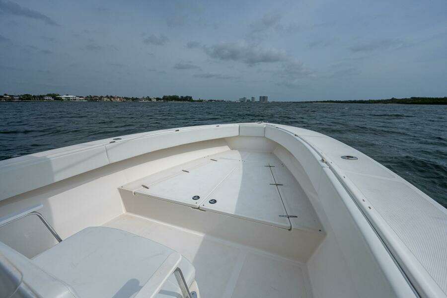 34ft Venture Yacht For Sale