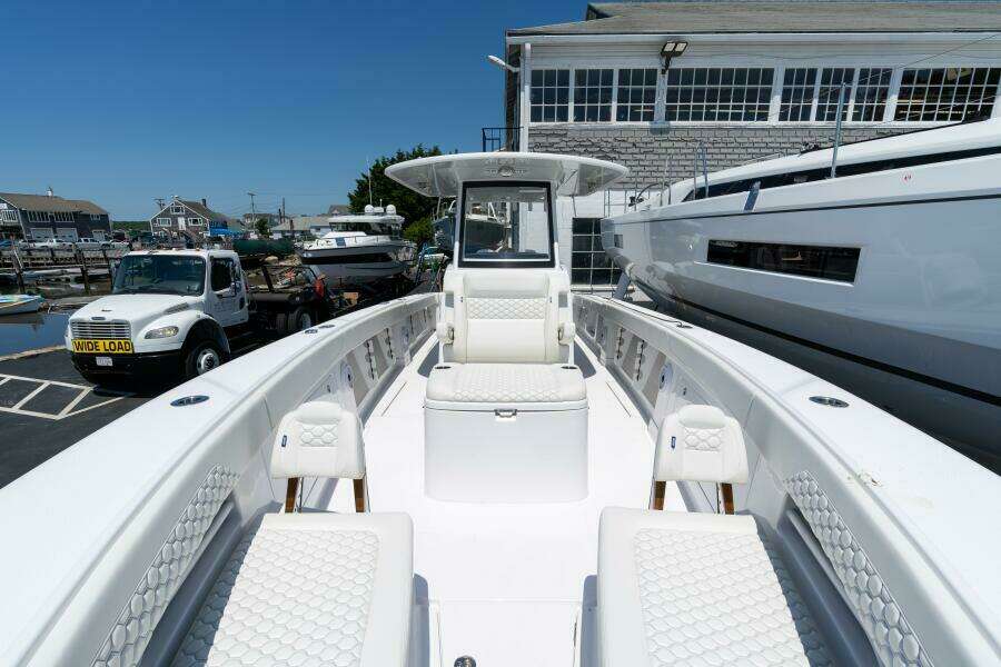 34ft Jupiter Yacht For Sale