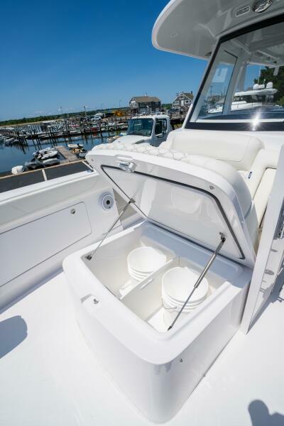 34' 2026 Jupiter 340LS