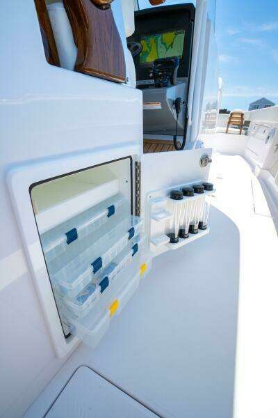 34ft Jupiter Yacht For Sale