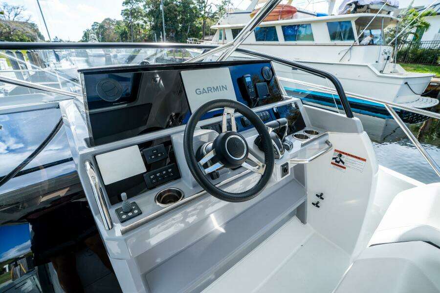 35ft Jeanneau Yacht For Sale