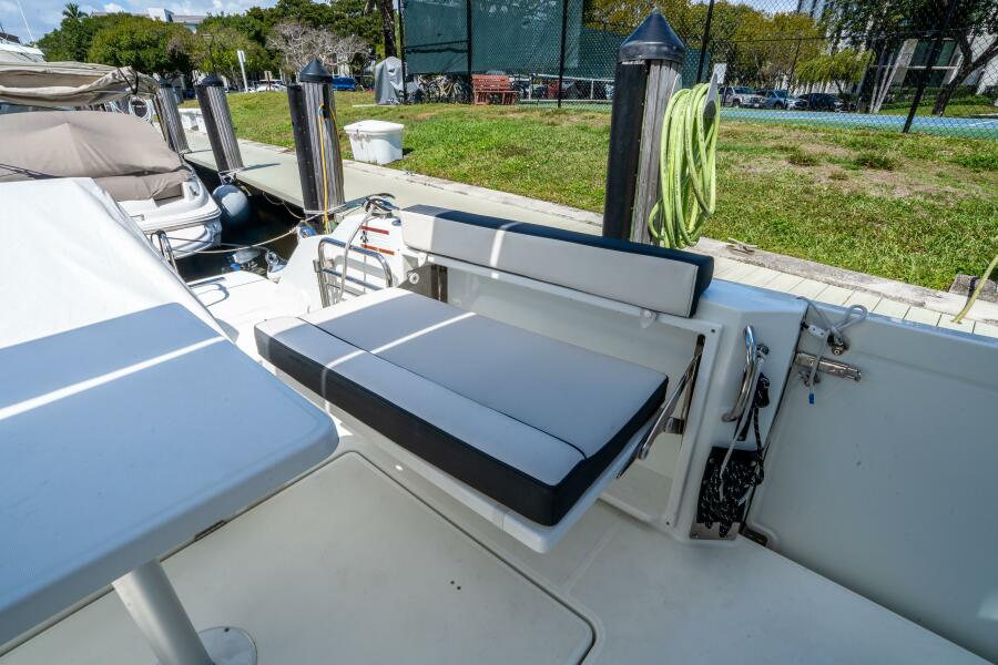 35' 2024 Jeanneau Leader 10.5 WA S2