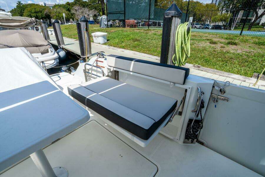 35ft Jeanneau Yacht For Sale