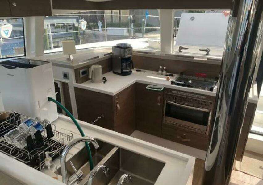 Nauti Habit 42ft Bali Yacht For Sale