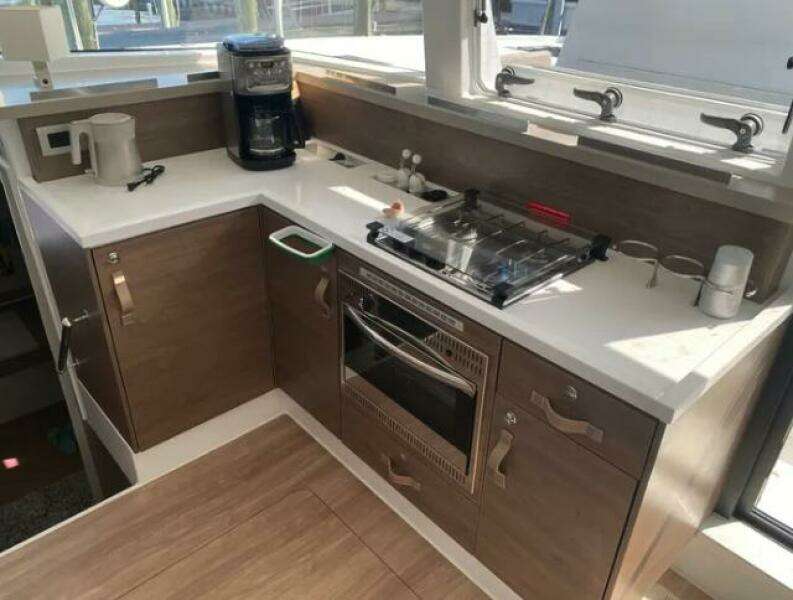 Nauti Habit 42ft Bali Yacht For Sale