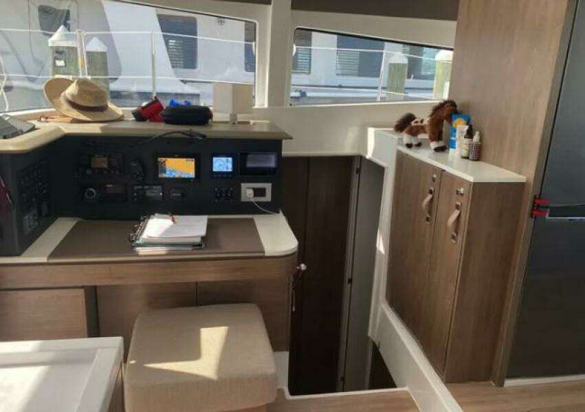 Nauti Habit 42ft Bali Yacht For Sale