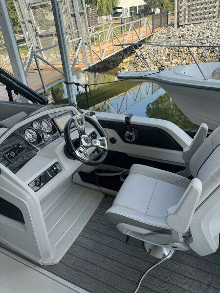 24ft Avalon Yacht For Sale