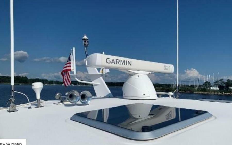 2009 Tiara Yachts Sovran 4300