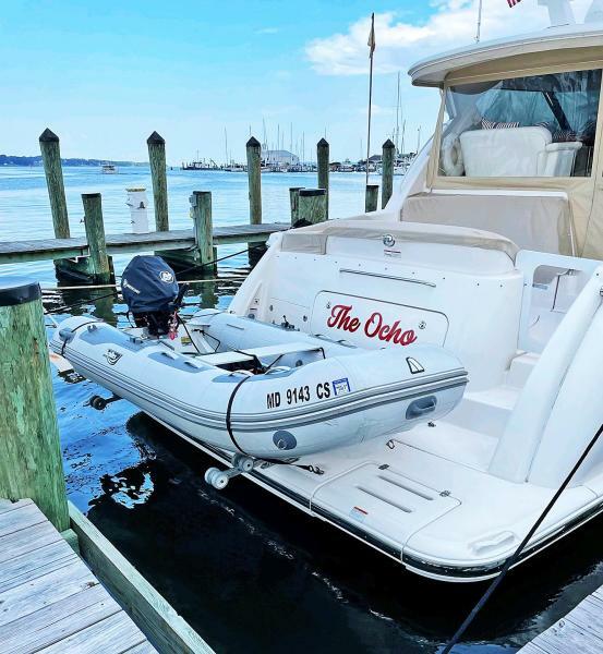 2009 Tiara Yachts Sovran 4300