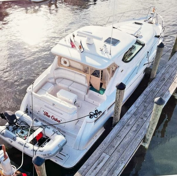 2009 Tiara Yachts Sovran 4300