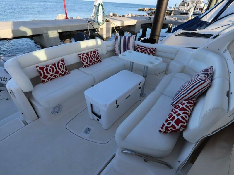 43' 2009 Tiara Yachts Sovran 4300