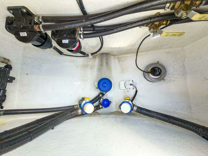 34ft Cape Horn Yacht For Sale