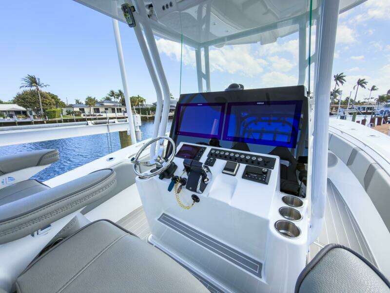 34ft Cape Horn Yacht For Sale