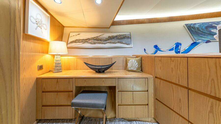 Margate 111ft Broward Yacht For Sale