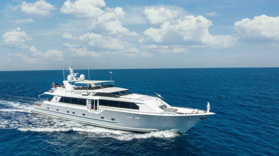 Margate 111ft Broward Yacht For Sale