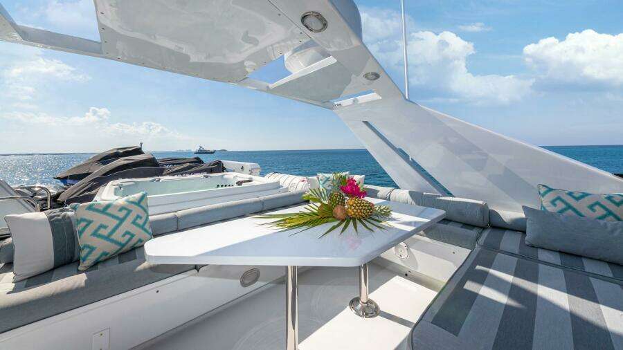 Margate 111ft Broward Yacht For Sale