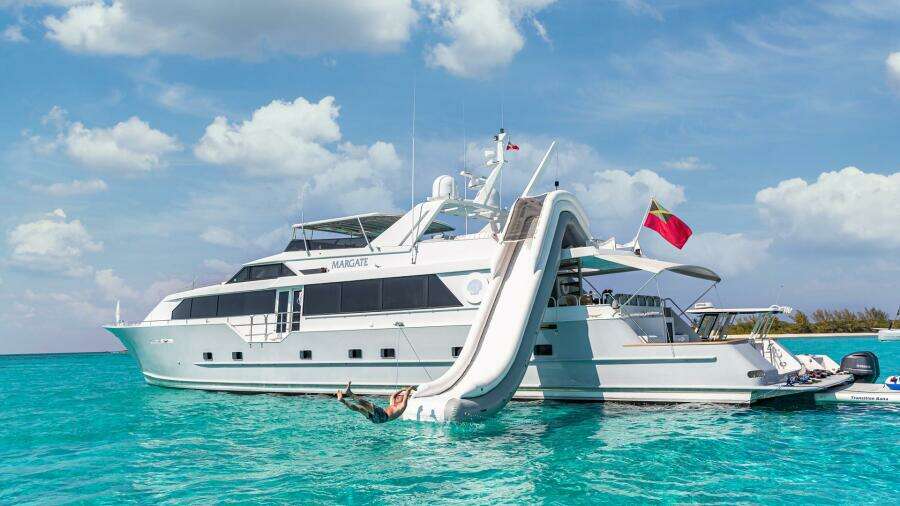 Margate 111ft Broward Yacht For Sale