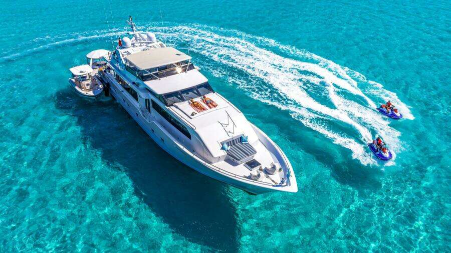 Margate 111ft Broward Yacht For Sale