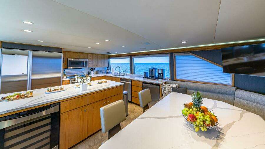 Margate 111ft Broward Yacht For Sale