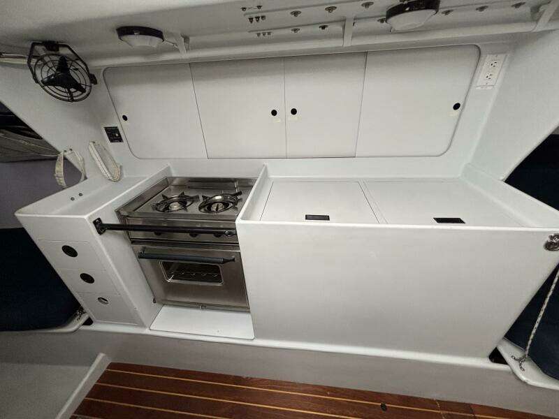 ENDURANCE 47ft Concordia Yacht For Sale