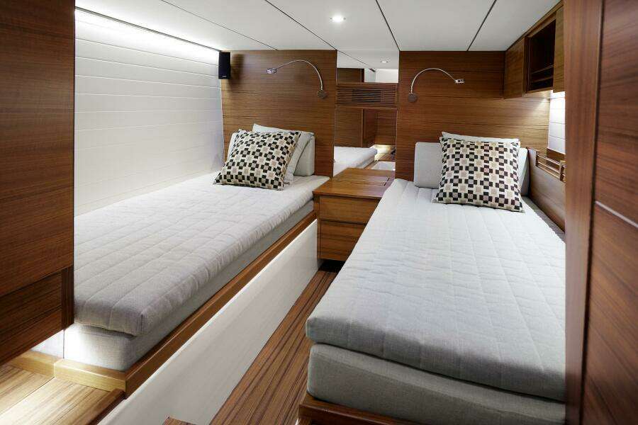 54ft Delta Powerboats Yacht For Sale