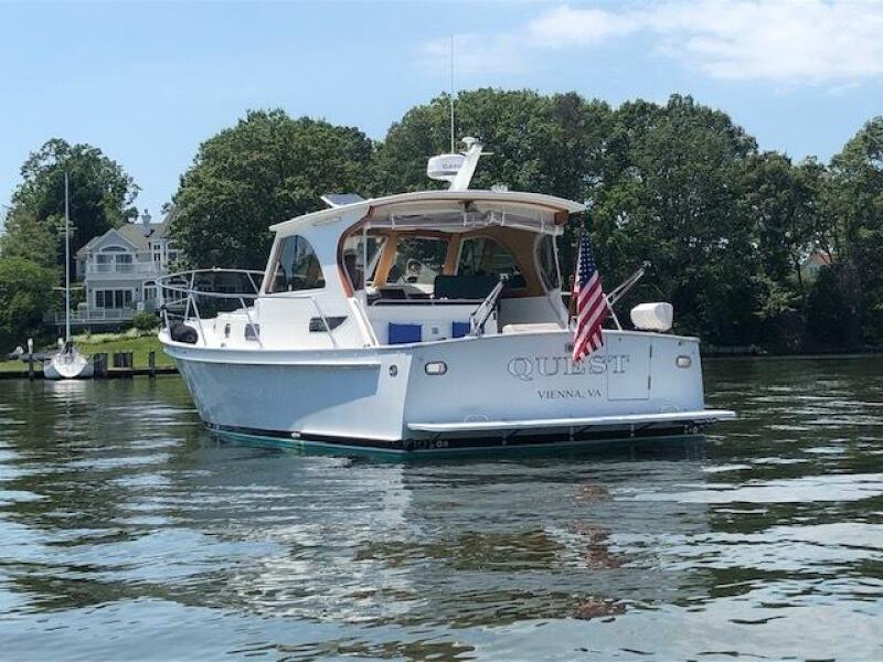 40' 2003 Legacy Express