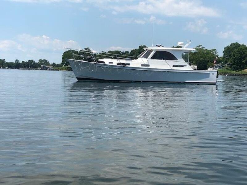 40' 2003 Legacy Express