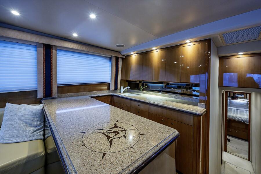 48' 2003 Viking 48 Convertible