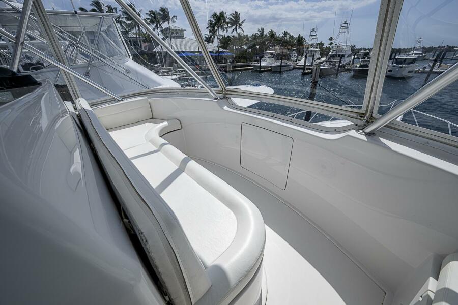 48' 2003 Viking 48 Convertible