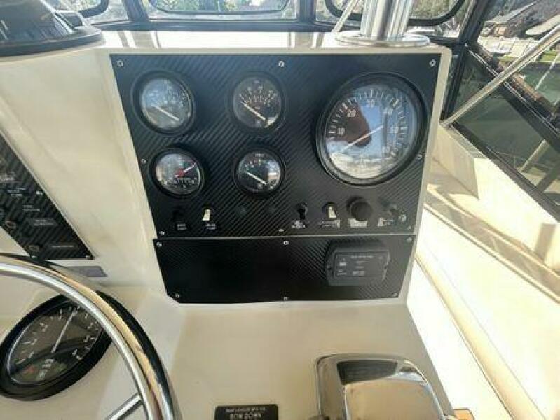 35' 1986 Viking Convertible