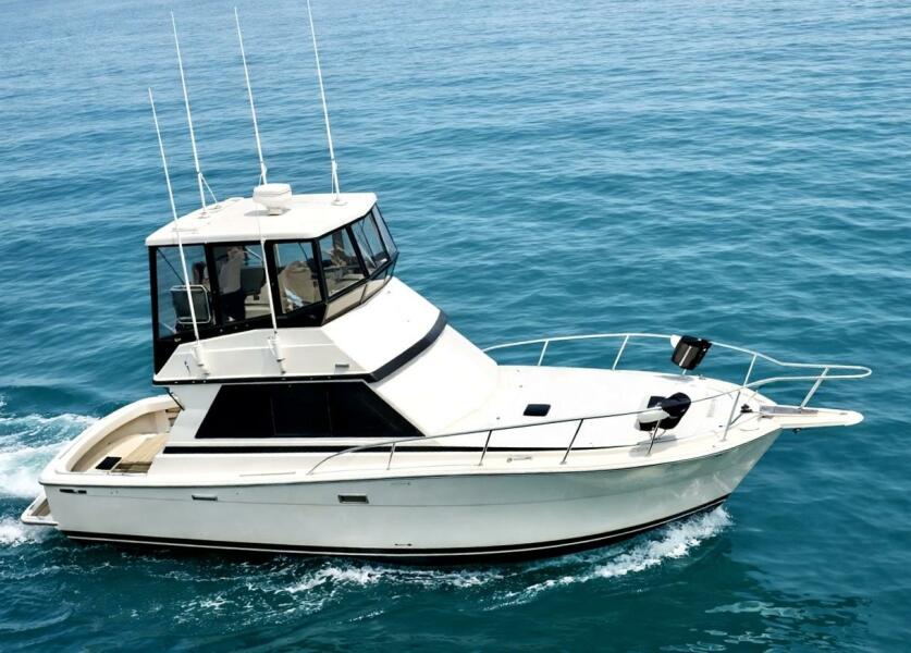 35' 1986 Viking Convertible