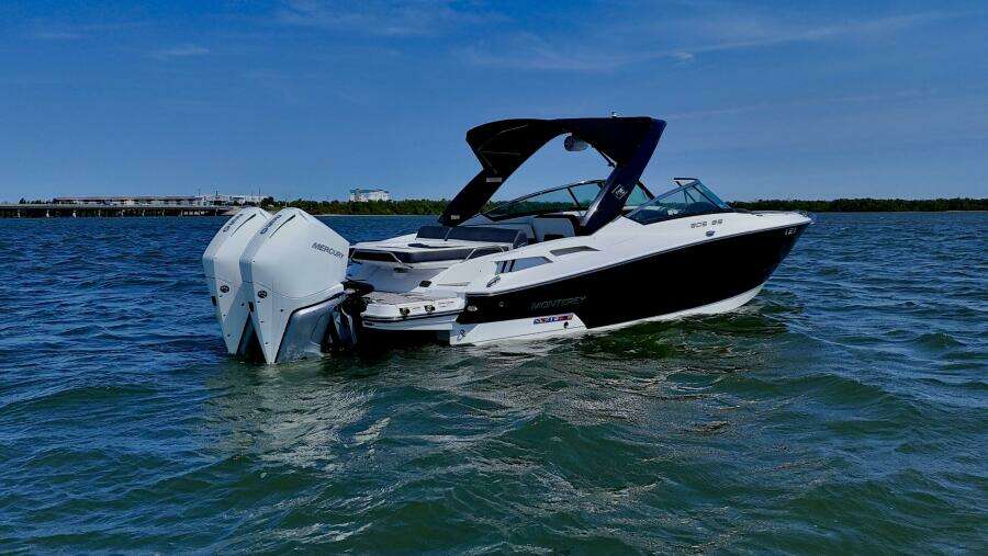 2020 Monterey 29 305SSD