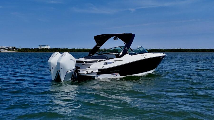 29' 2020 Monterey 305 SS