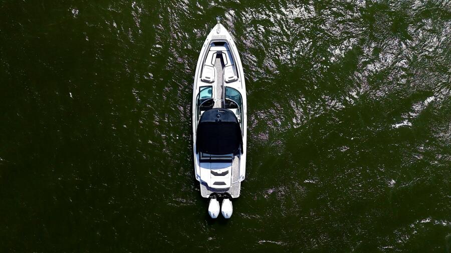 29' 2020 Monterey 305 SS