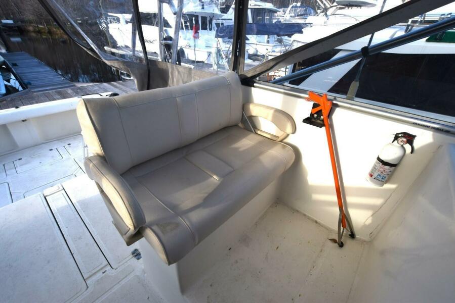 35' 1987 Luhrs Alura