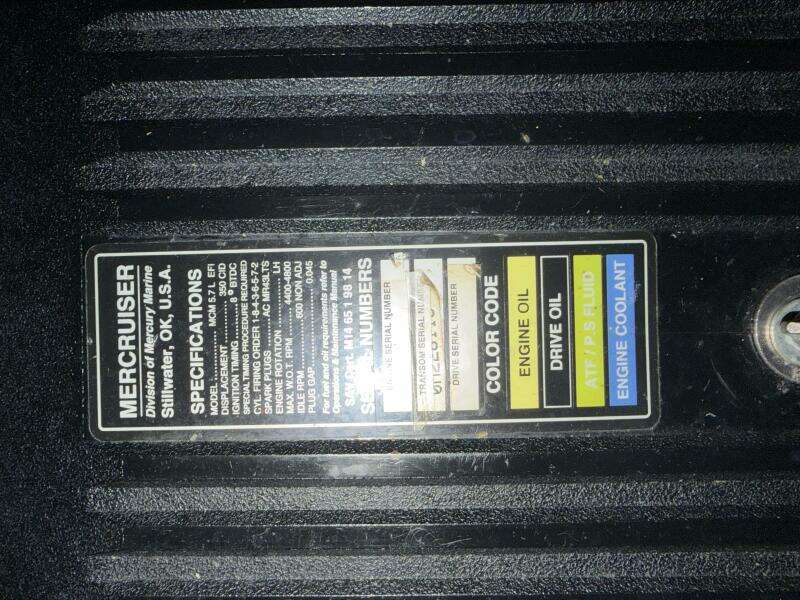 33ft Maxum Yacht For Sale