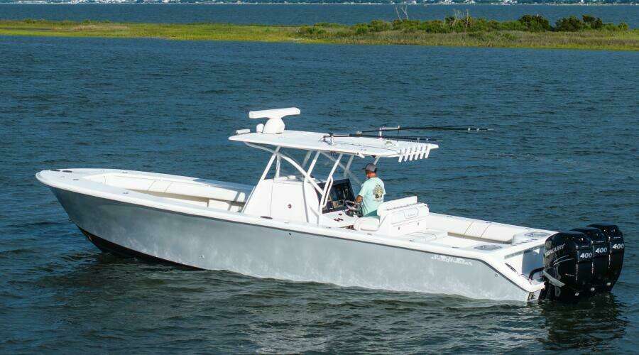 37ft SeaHunter Yacht For Sale
