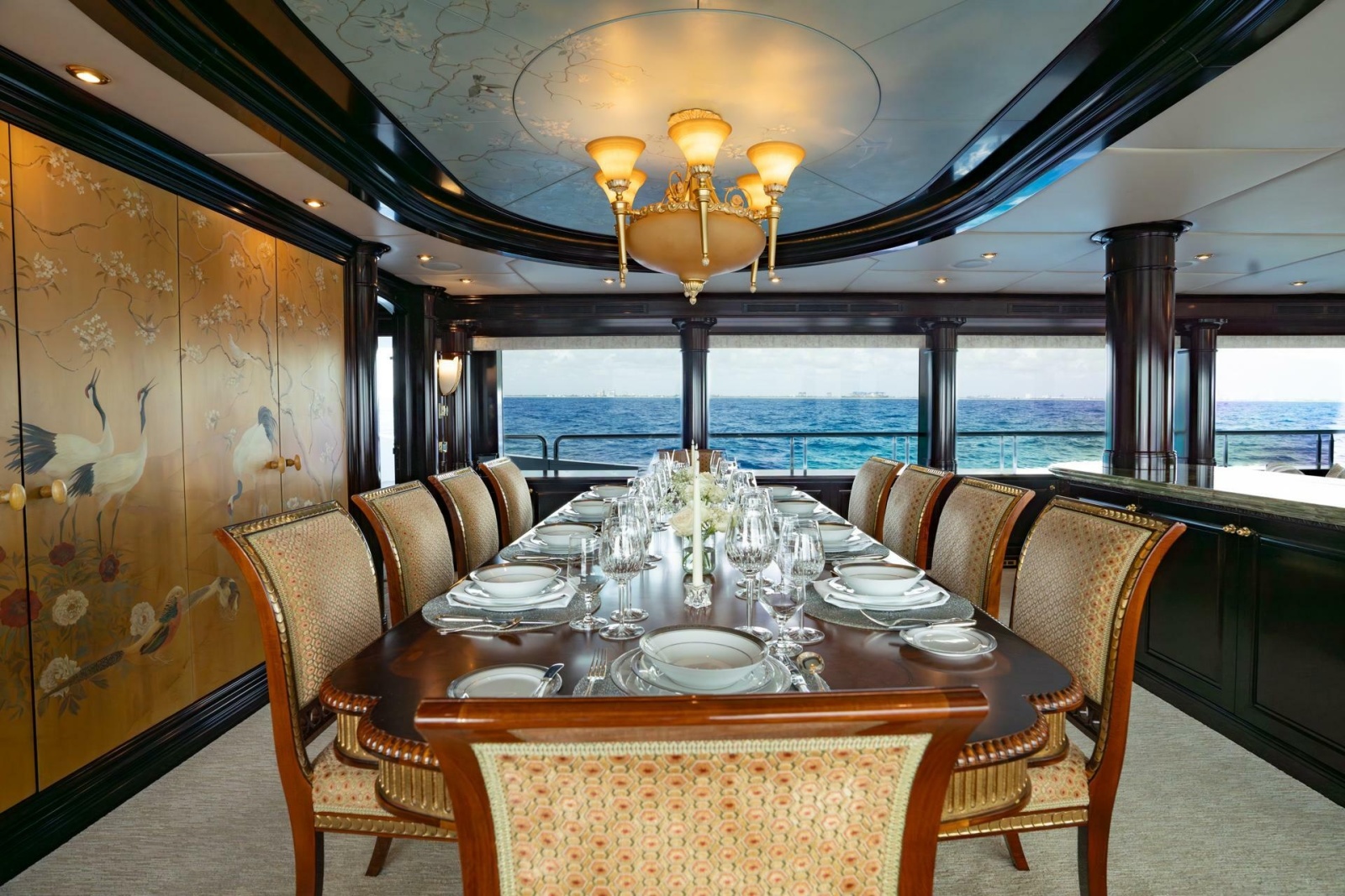 2006 Trinity Yachts Tri-Deck MY