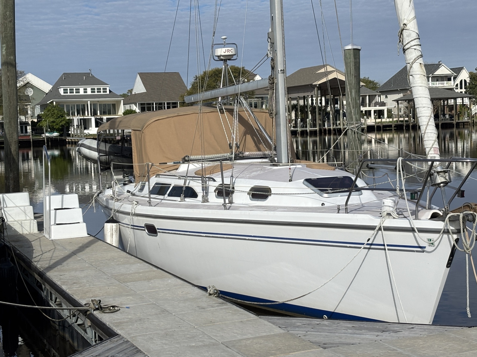 Forever Young 35ft Catalina Yacht For Sale