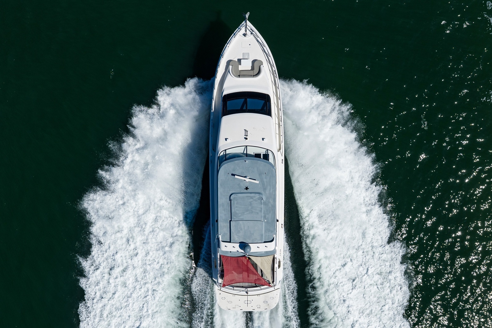 2013 Hatteras 80 Motor Yacht