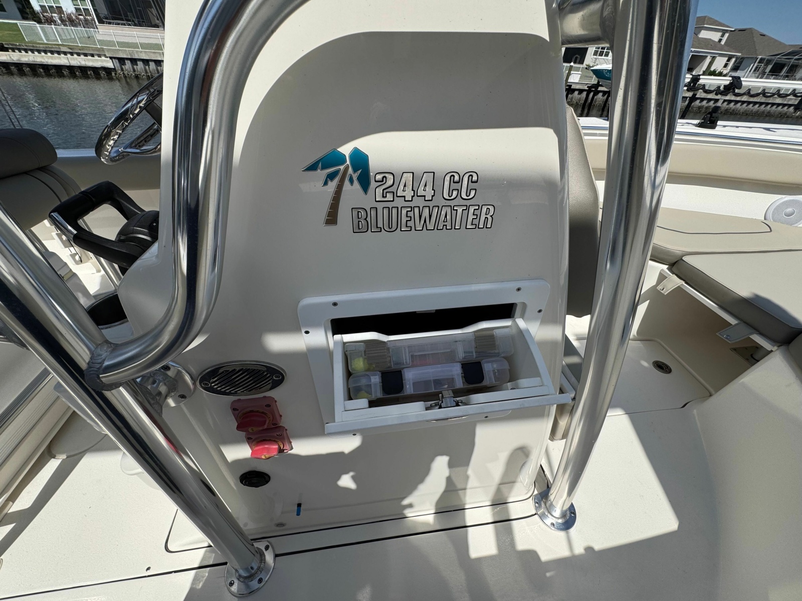 24' 2022 Key West 244 Center Console