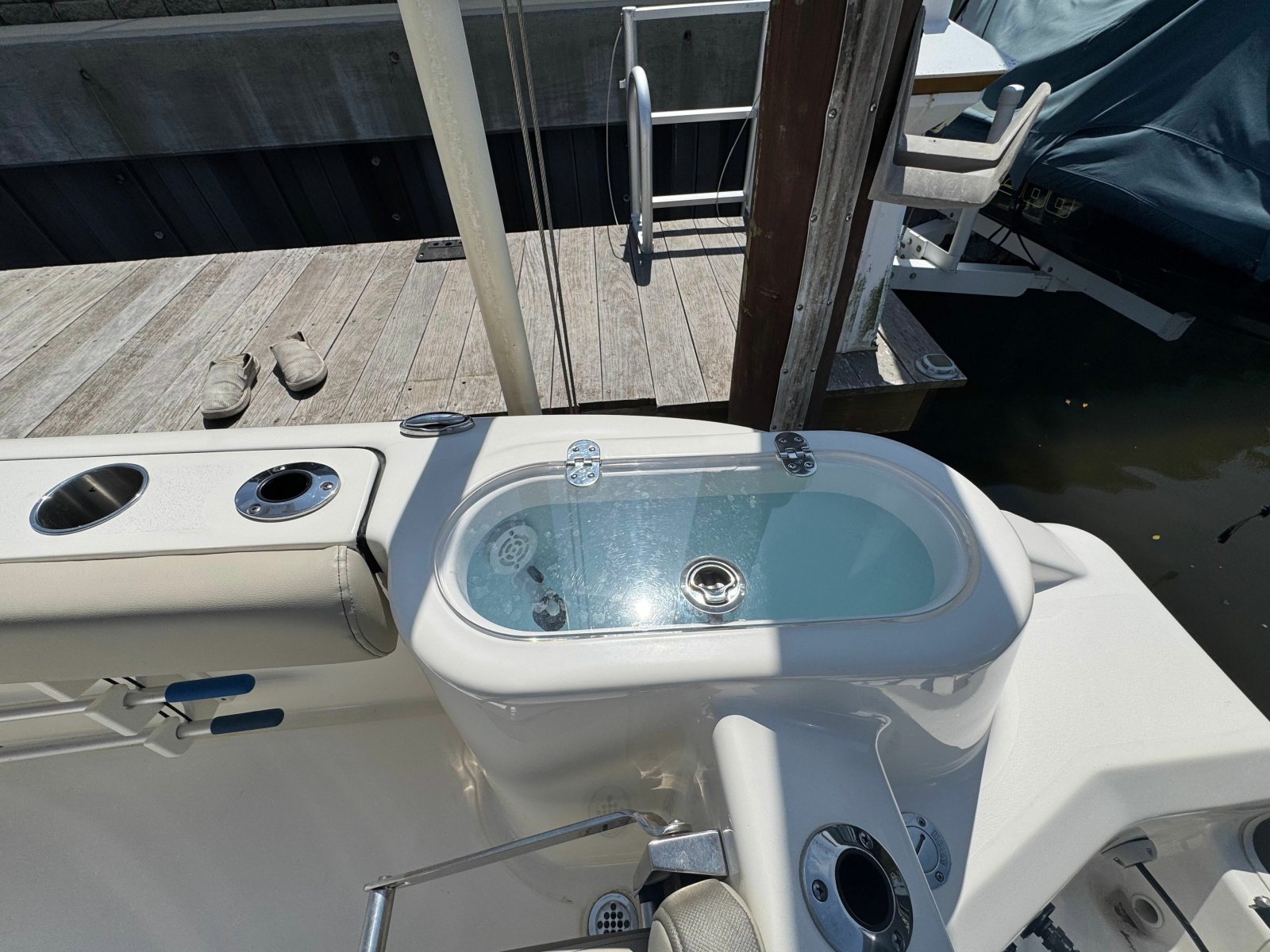24' 2022 Key West 244 Center Console