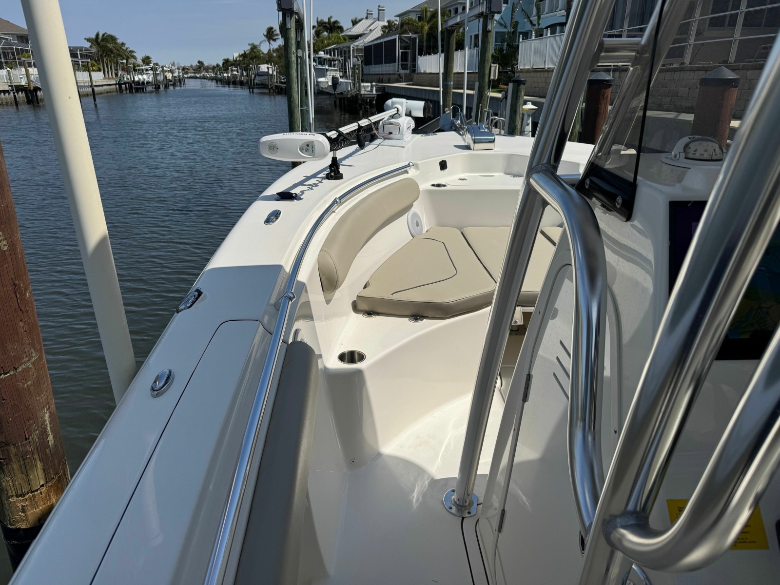 24' 2022 Key West 244 Center Console
