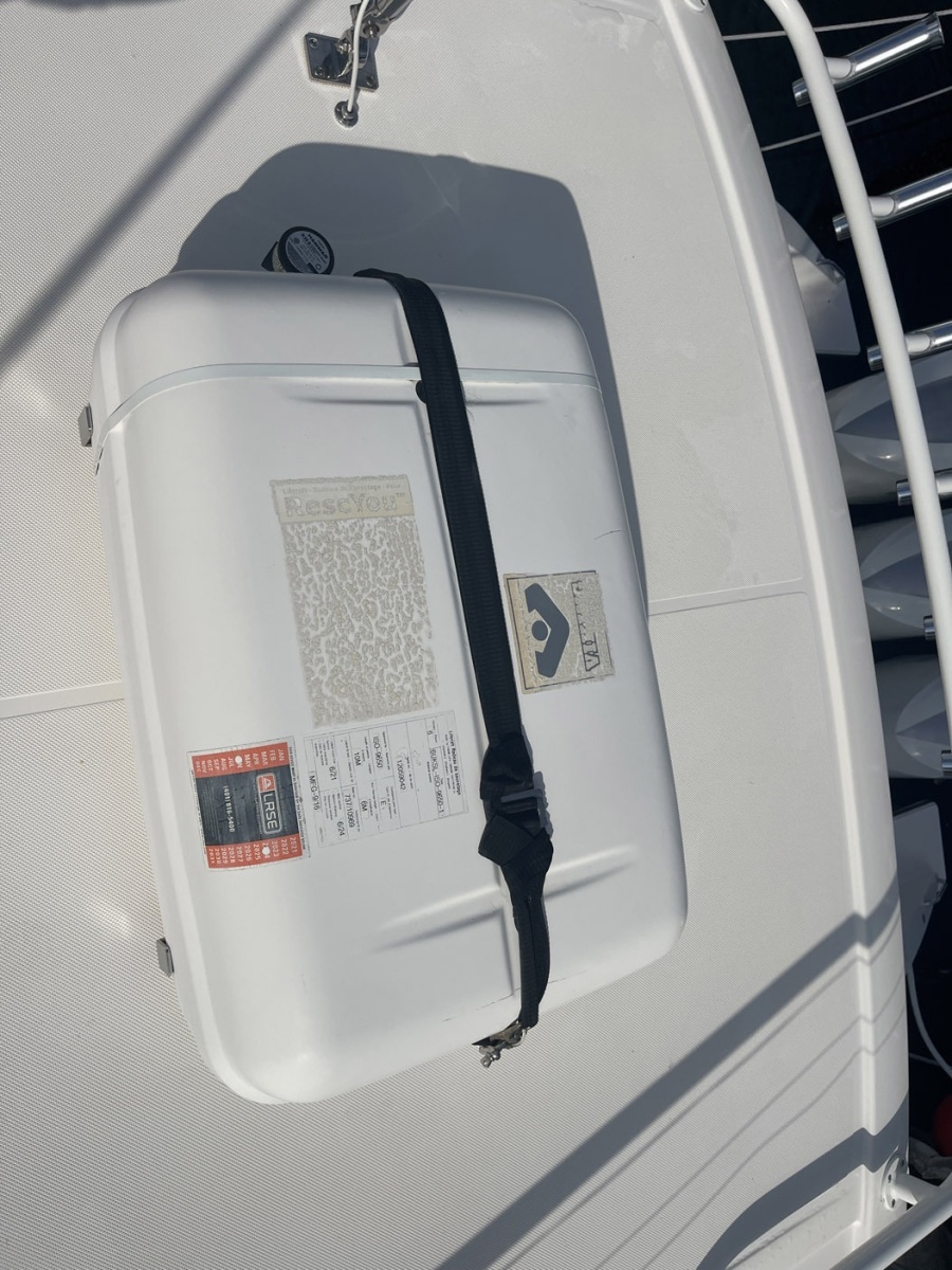 Yolo 40ft Pursuit Yacht For Sale