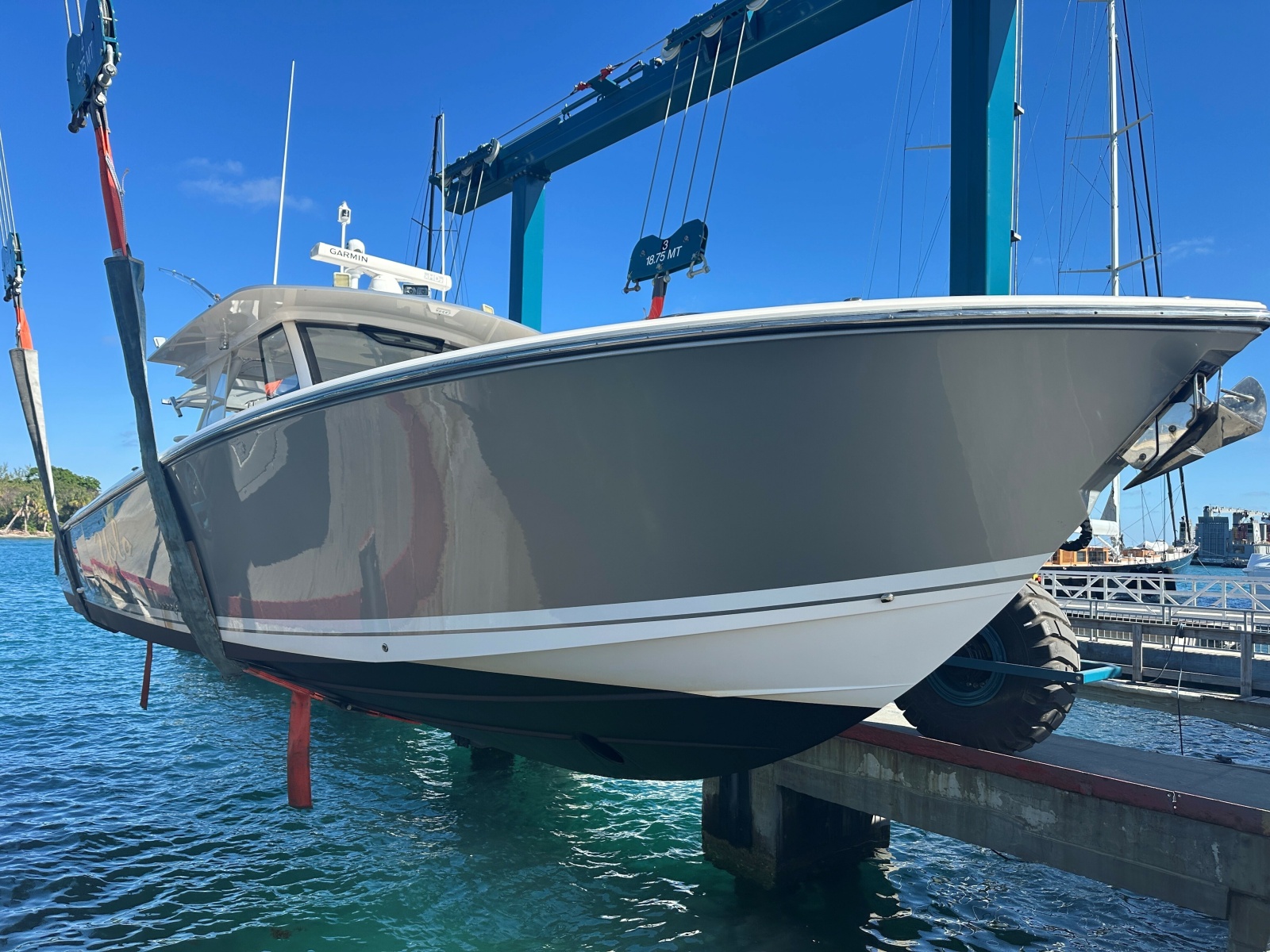 40' 2017 Pursuit S 408 Sport