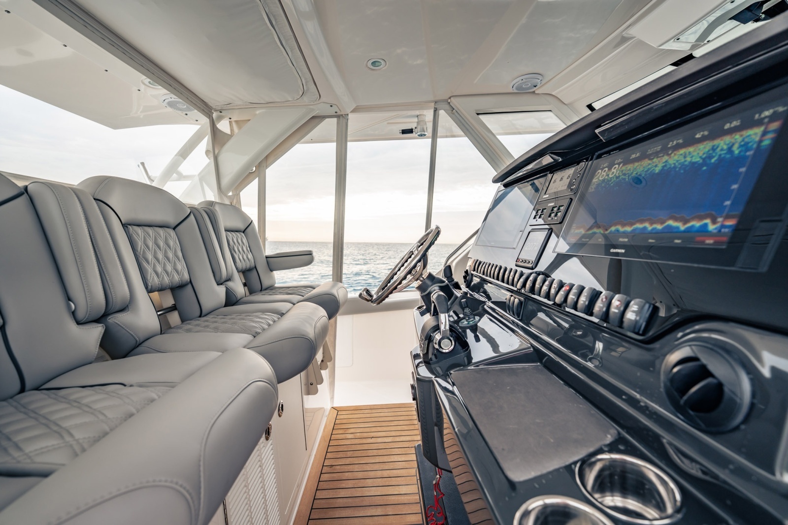 Yolo 40ft Pursuit Yacht For Sale