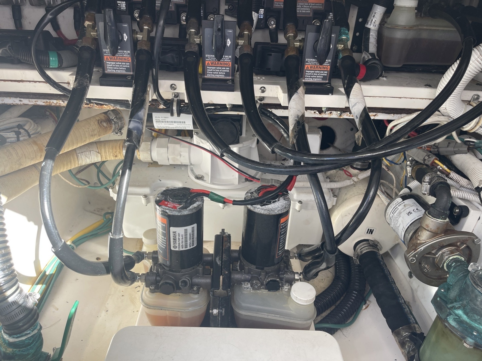 Yolo 40ft Pursuit Yacht For Sale