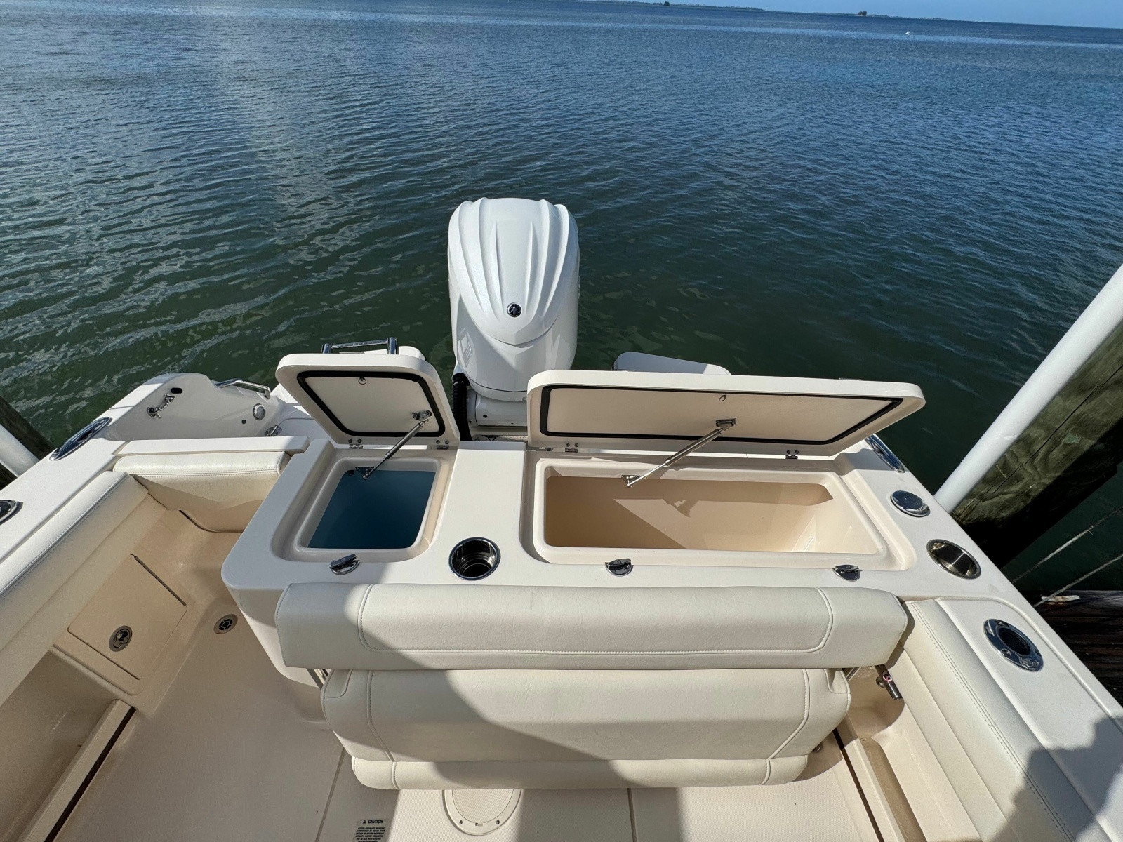 23ft Grady White Yacht For Sale