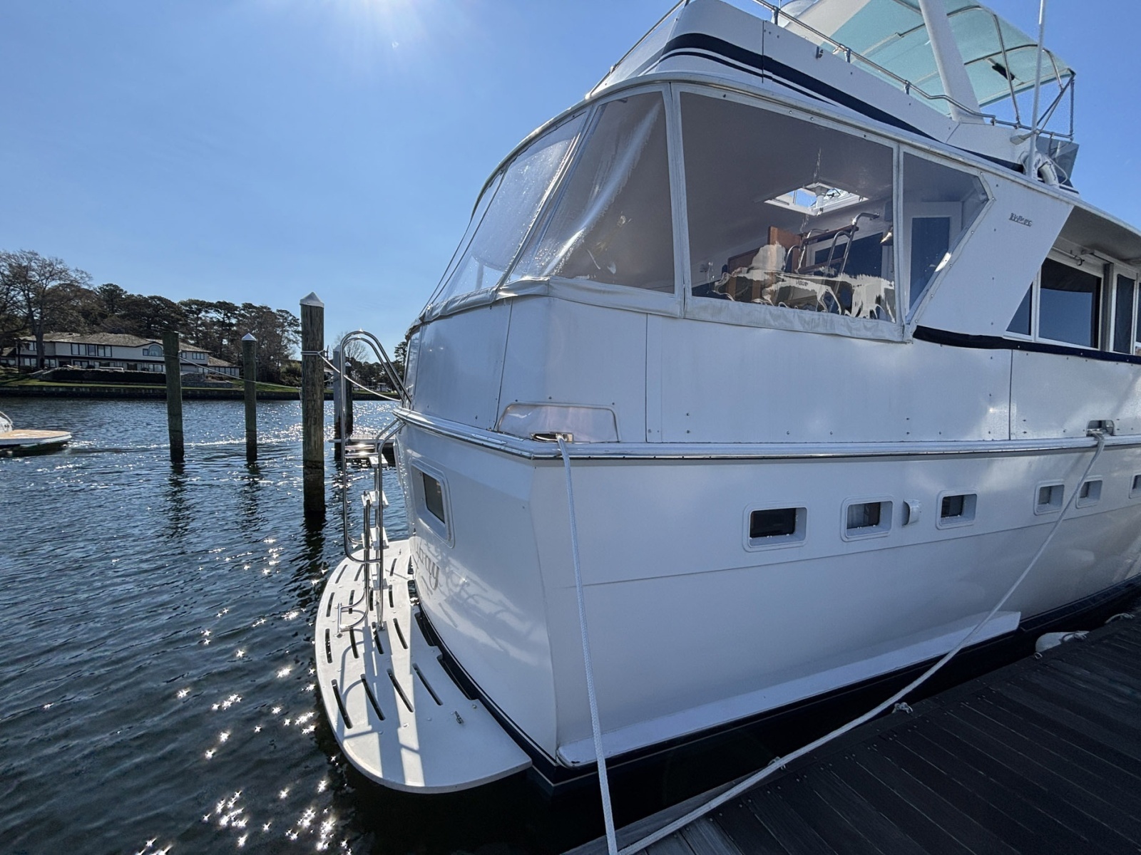 Miles Away 53ft Hatteras Yacht For Sale